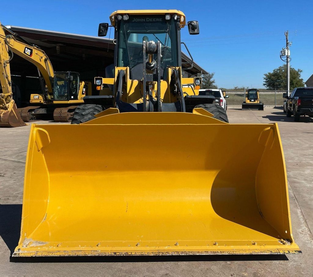 2022 John Deere 544 P-TIER Wheel Loader