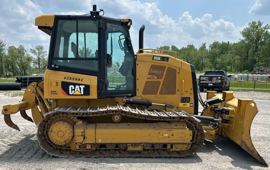 2016 Caterpillar D5K XL Dozer