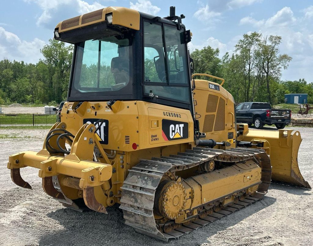 2016 Caterpillar D5K XL Dozer